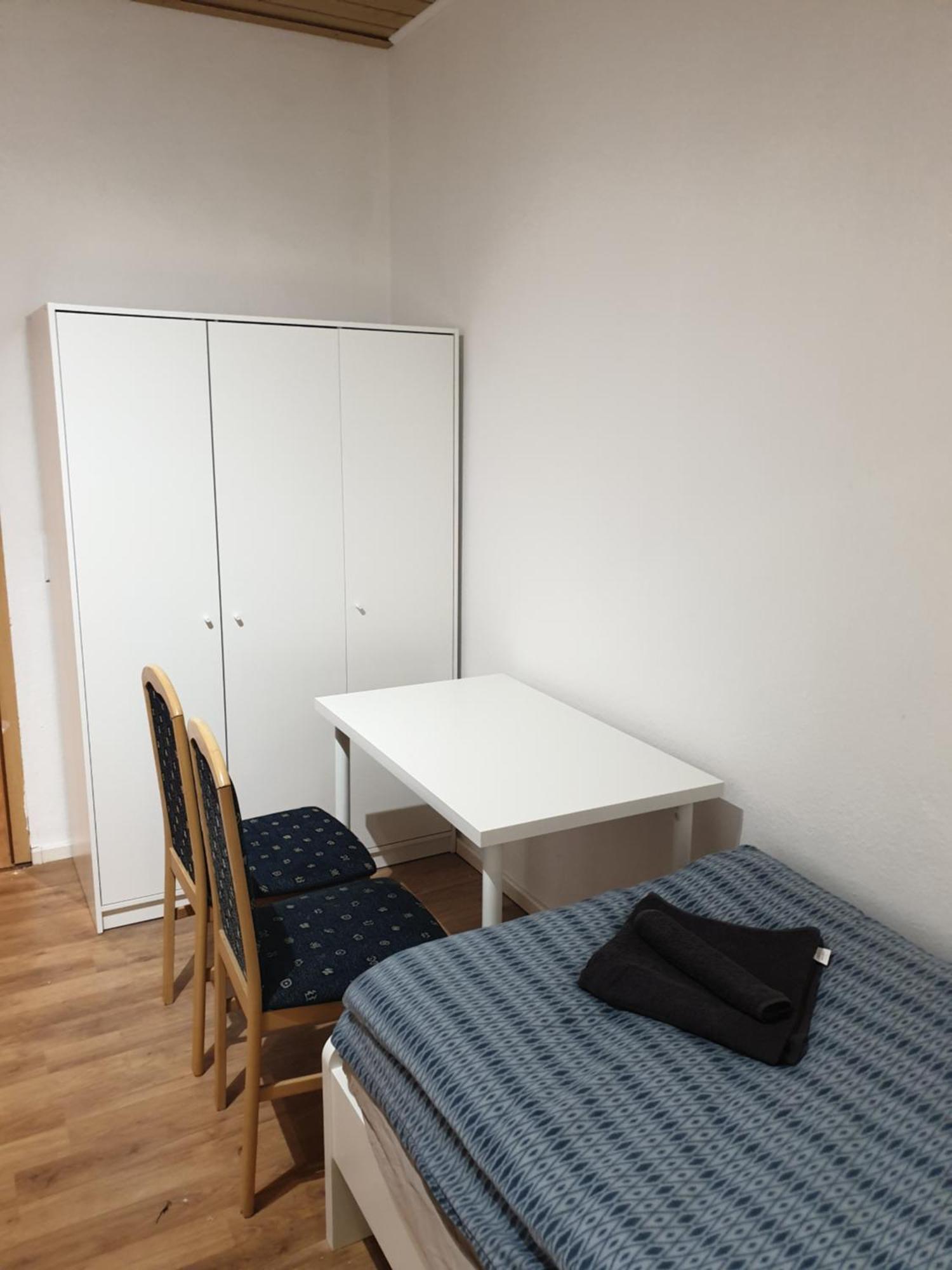 Fewo Nina 2 - Monteurwohnung Weißenfels Exterior foto